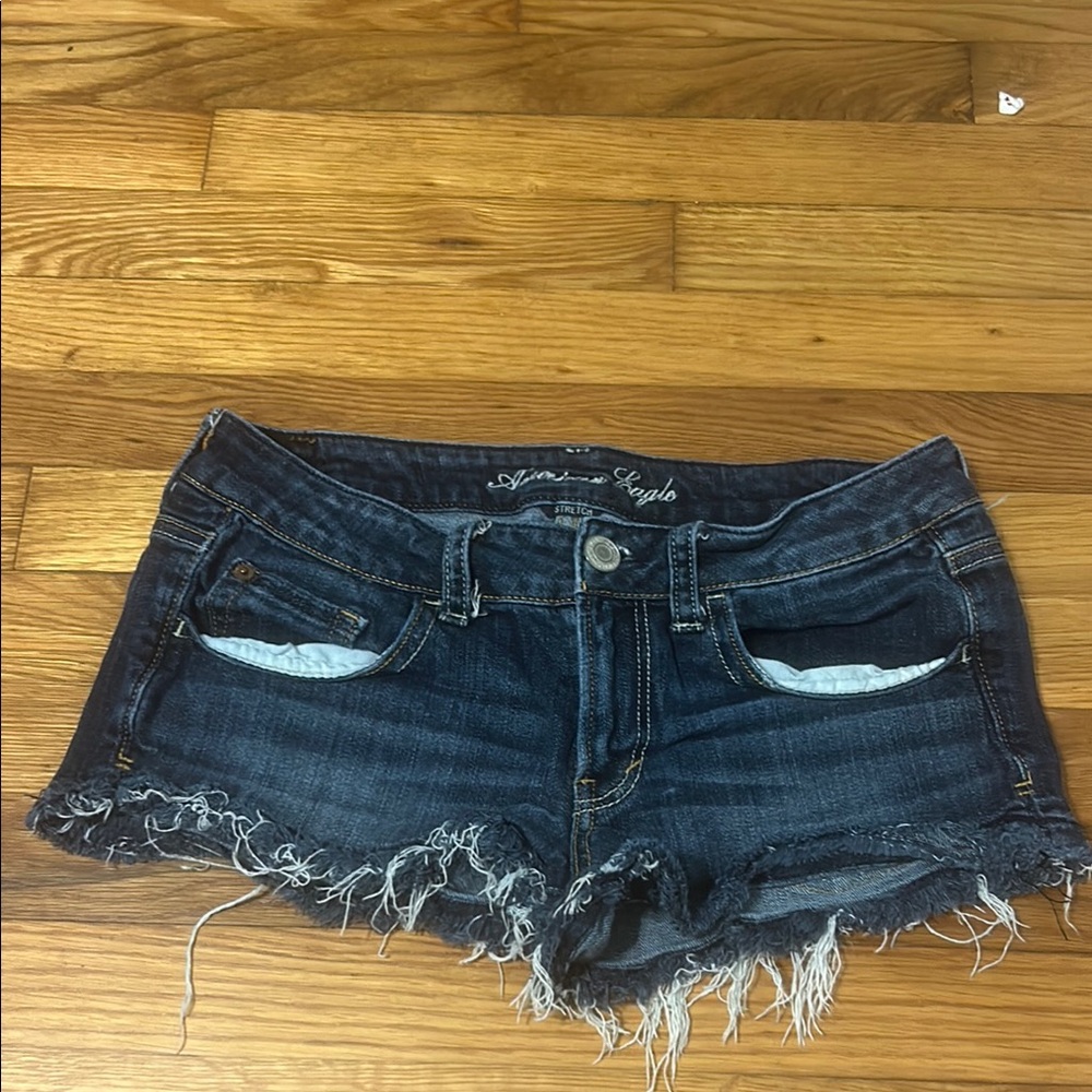 American Eagle Outfitters Blue Jean Shorts Distressed Frayed Hem